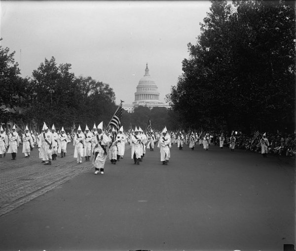 KKK parade image