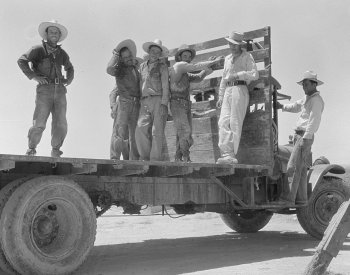 Mexican laborers in California, 1935