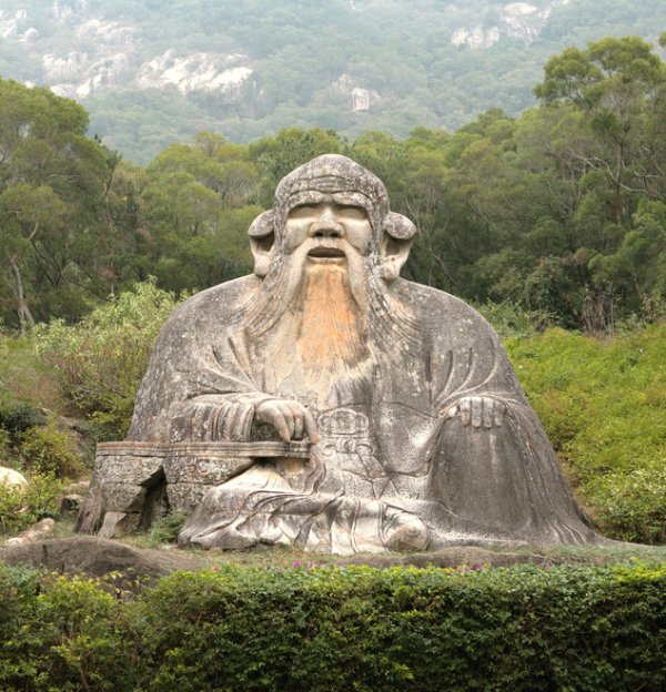 Image: Statue of Laozi in Quanzhou, China. Photo taken by Tommy Wong in 2007. From Flickr.